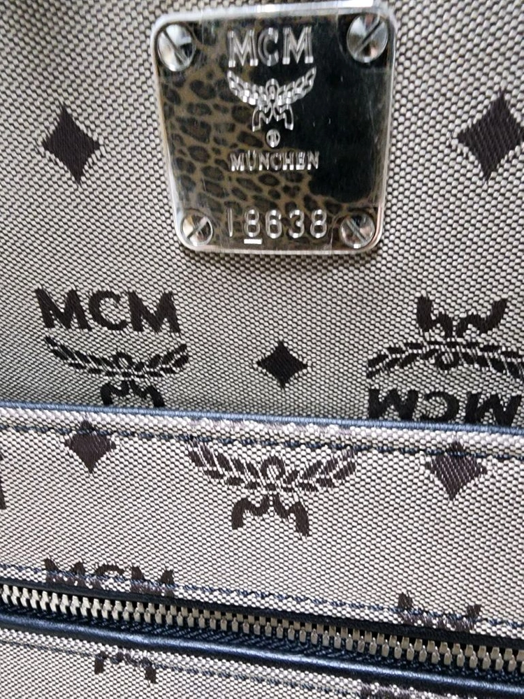 MCM 캐리어 이미지