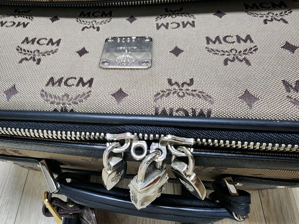 MCM 캐리어 이미지