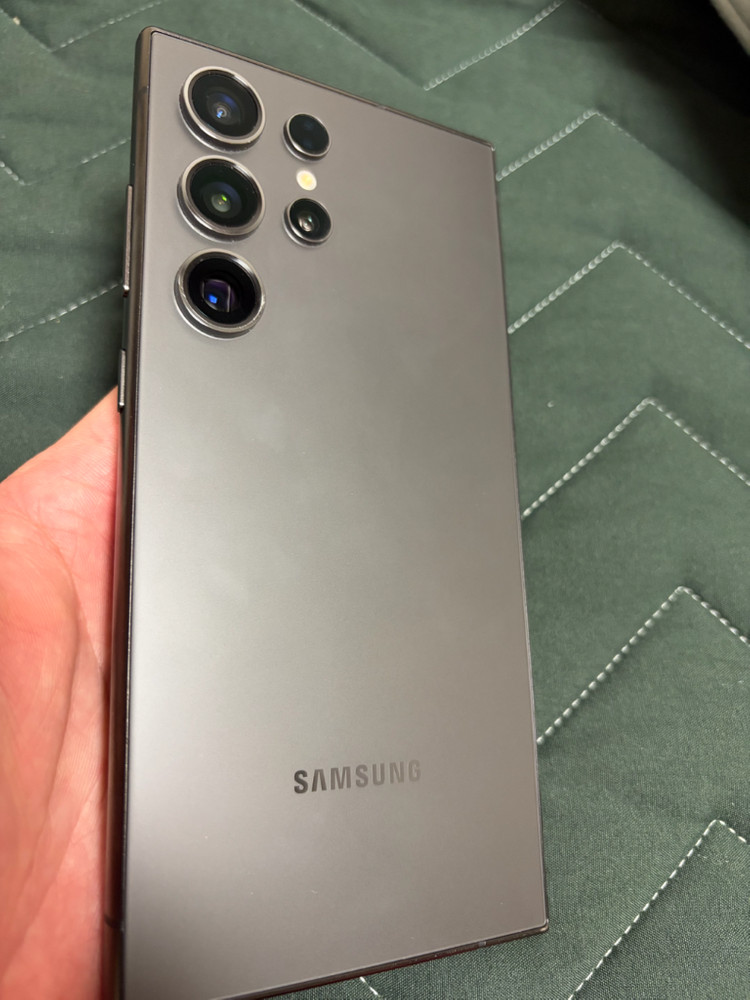 갤럭시s24울트라 블랙 256gb 팝니다--0