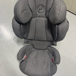 싸이벡스 솔루션 주니어 카시트 이미지