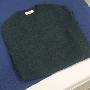 퍼스트플로어 브이넥니트 다크 그레이 48