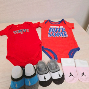 신생아 바디수트 바디슈트 아기옷 신생아여름 아기여름 신생아양말 아기양말