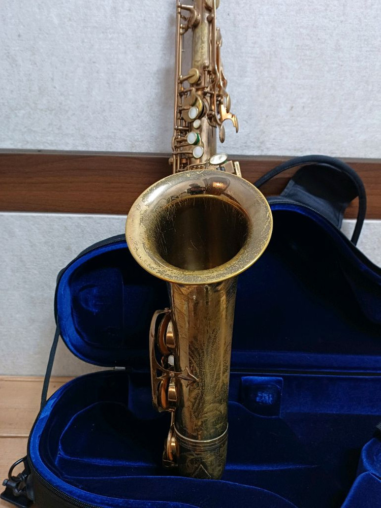 셀마 액션투 42만번대 테너 색소폰 이미지