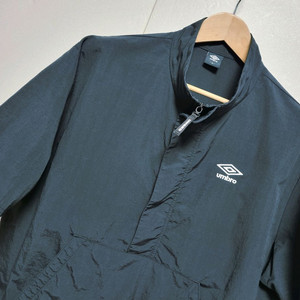 남성 엄브로 우븐 반팔 아노락 바람막이 블랙 검정 트레이닝복