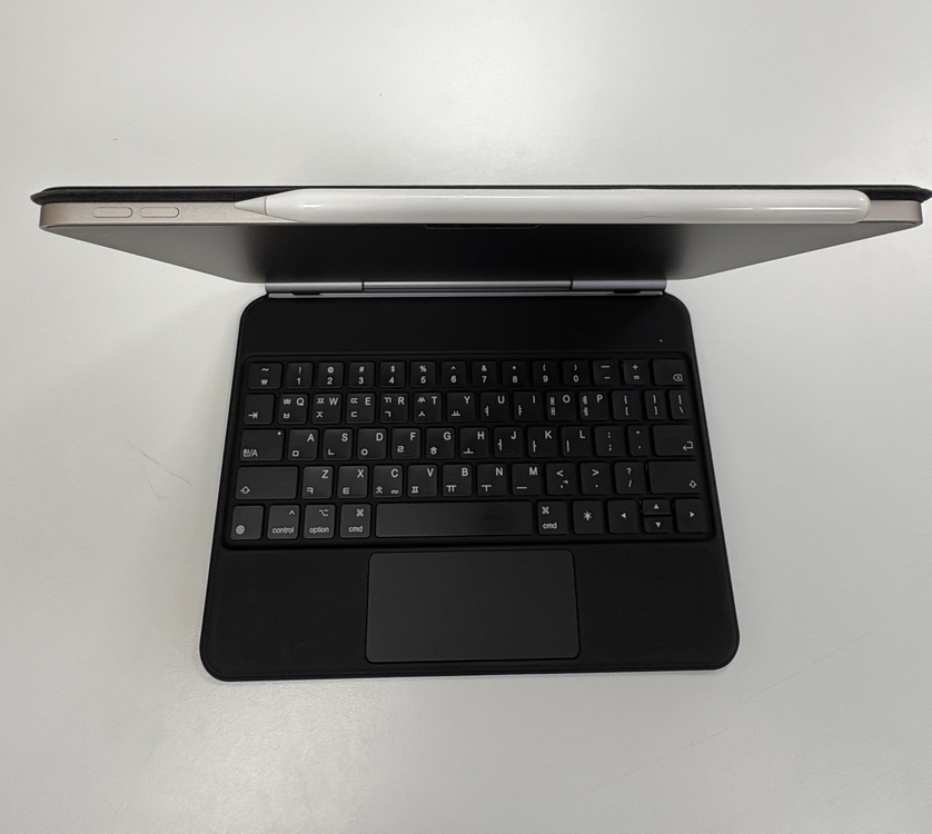 아이패드 에어 11 M3 512GB + 펜슬 + 키보드--1