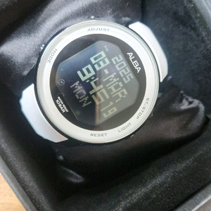 # 세이코 알바 네오 디지털 전자시계 급처 / 레어시계 빈티지시계