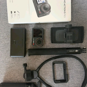 오즈모 액션5 프로 팔아요