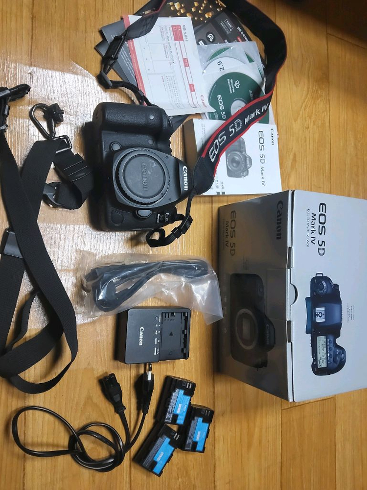 캐논 EF 5d mark 4 카메라--1