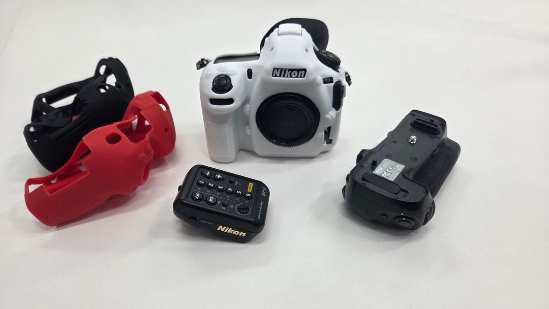 니콘 D850 풀프레임 DSLR 카메라 바디 단품 (신동품, 1.9만컷, 사용감없음) 이미지