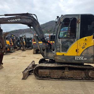 02 굴삭기 두산 DX55ACE 2015년식 6800시간 가동 집게 장착 장비 이미지