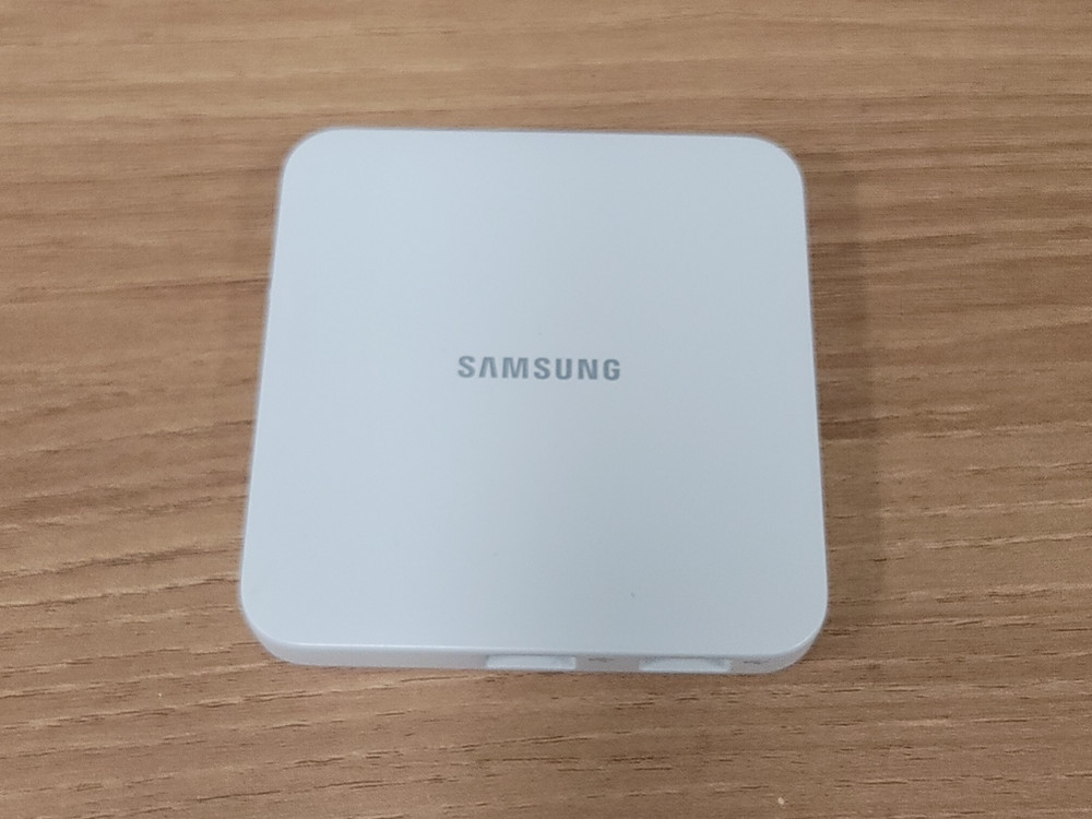 삼성 멀티 허브 5in1 C타입 EE-P5400 AA-AM1N95W--1