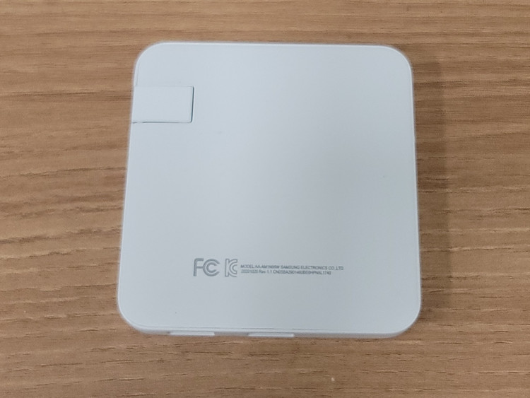 삼성 멀티 허브 5in1 C타입 EE-P5400 AA-AM1N95W--2