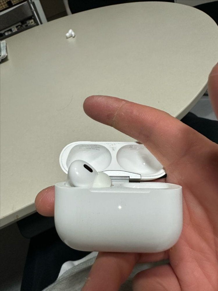 상태A급!!! 박스 풀구성)본체+ 왼쪽유닛 애플 에어팟 프로 2세대 8핀 충전 맥세이프 라이트닝 이미지