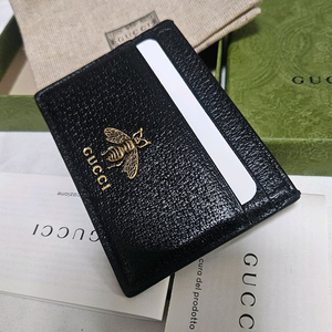 구찌 대장 금장 카드지갑 정품입니다 구성품 사진 참고해주세요