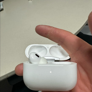 애플 에어팟 프로 1세대 본체+ 왼쪽 유닛 (상태최상!!)