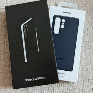 갤럭시 S25 울트라 티타늄화이트실버 256GB 미개봉 새상품 판매합니다!