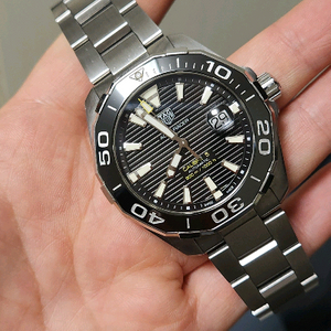 태그호이어 아쿠아레이서 43mm 칼리브5