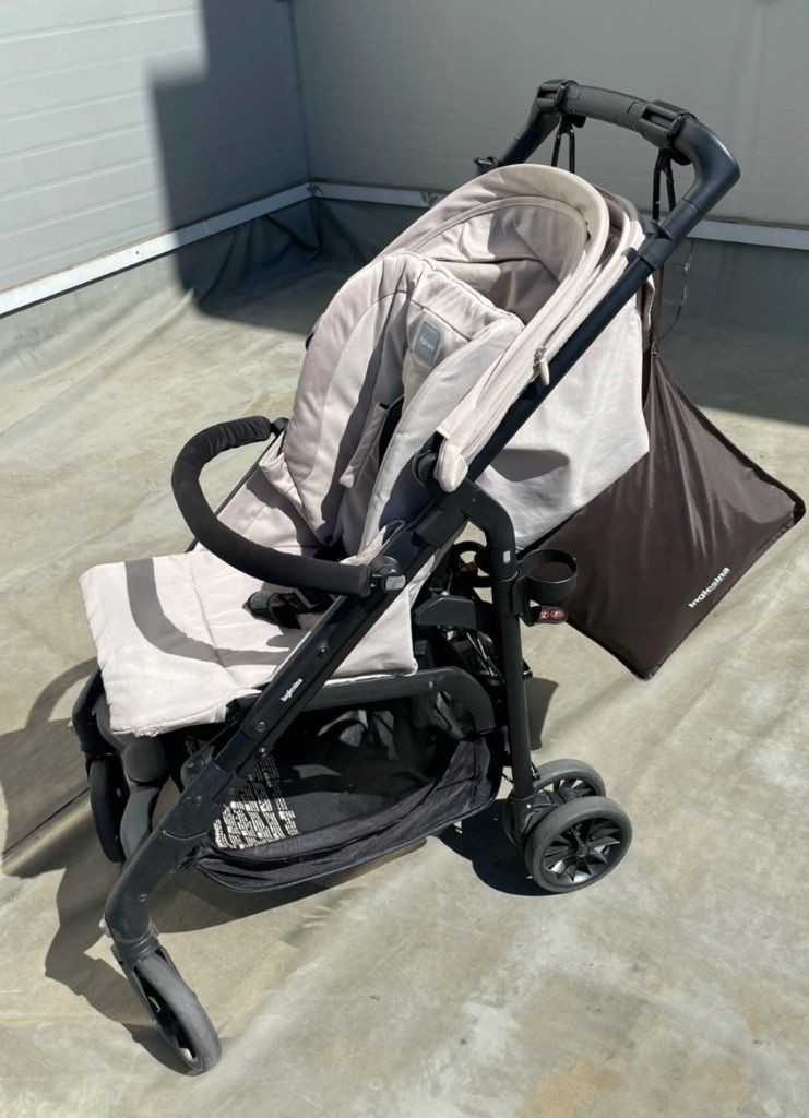 잉글레시나 지피라이트 유모차--1