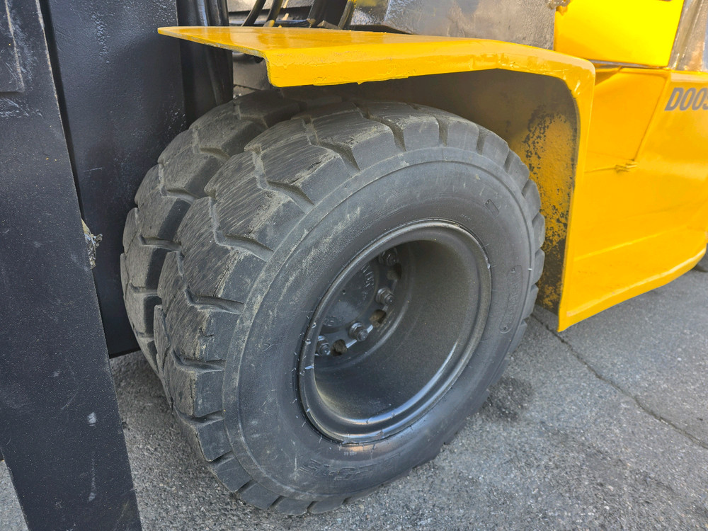 [중고지게차] 두산 7톤 디젤지게차 판매합니다.--6