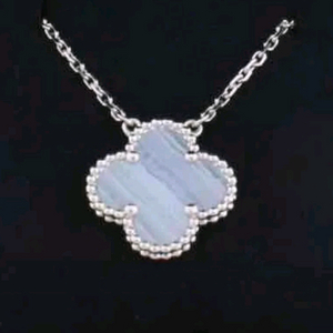 반클리프 칼세도니 목걸이