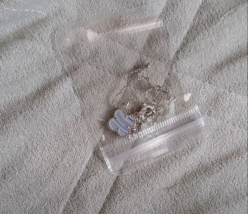 반클리프 칼세도니 목걸이--3