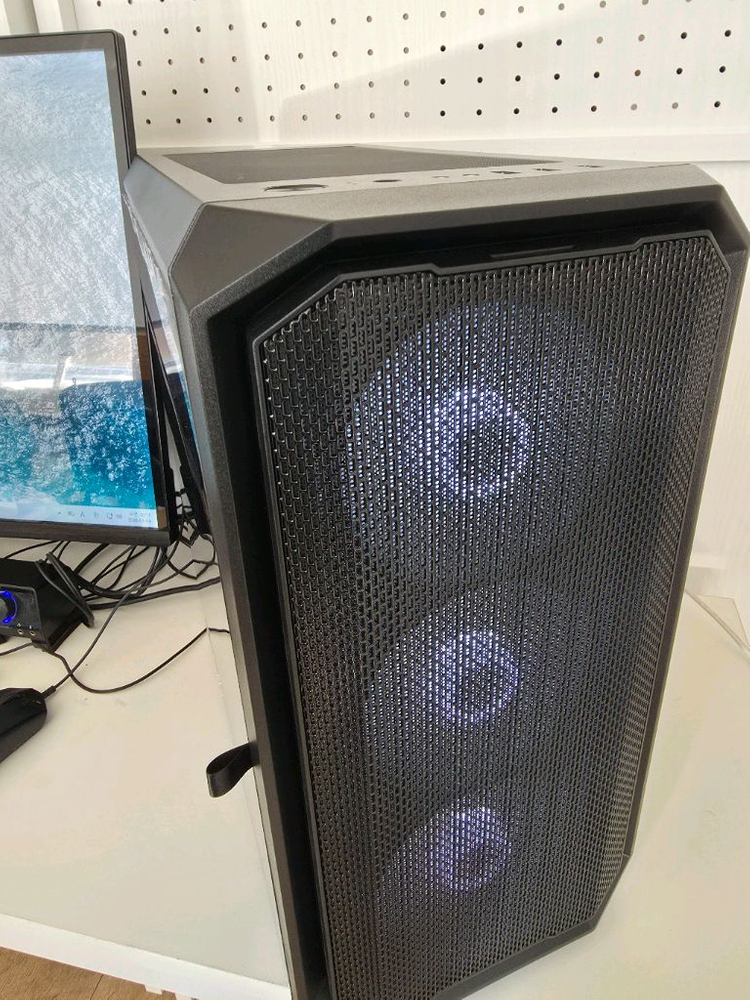 [판매] i5-12400F / RTX2080 게이밍PC + 32인치 144Hz 모니터 블랙세트 이미지
