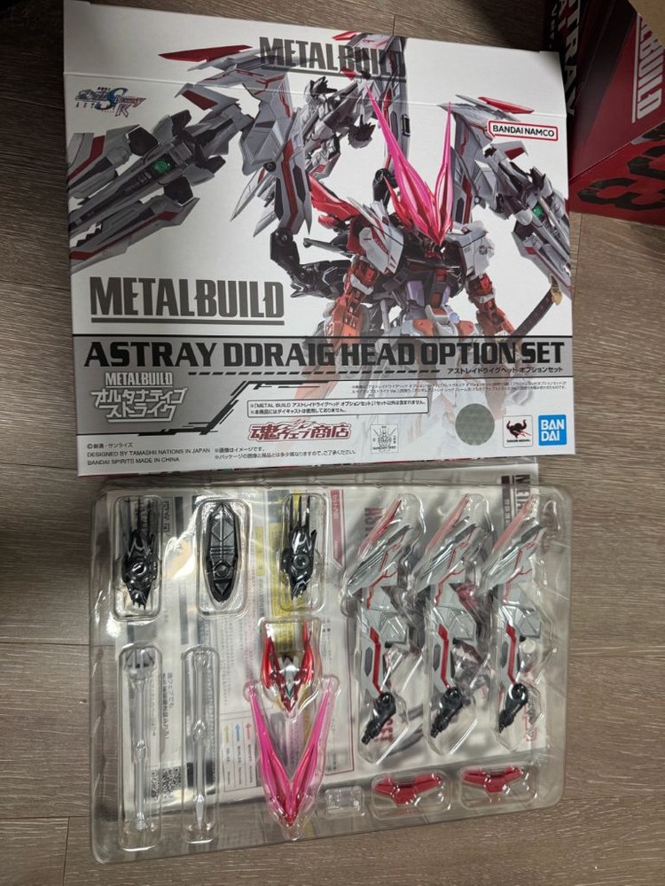 메탈빌드 레드프레임(얼터) 레드드래곤 셋트 팝니다.--1