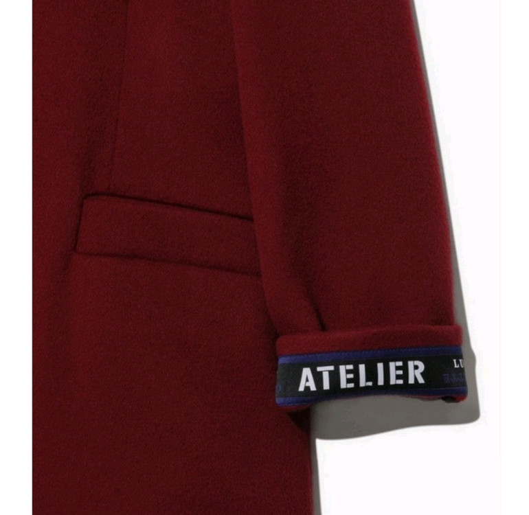 럭키슈에뜨 레터링 페플럼 롱코트 38사이즈--3