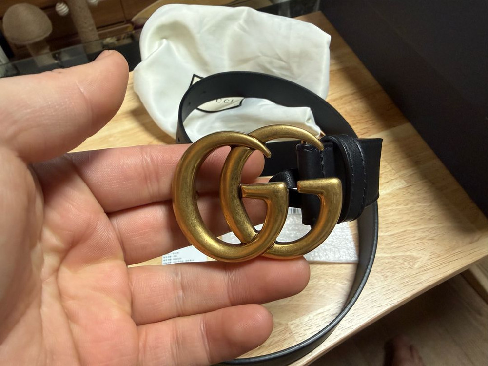 구찌 마몽 마몬트 씬 벨트 100 40 사이즈 공홈판 거의새거 판매합니다--7