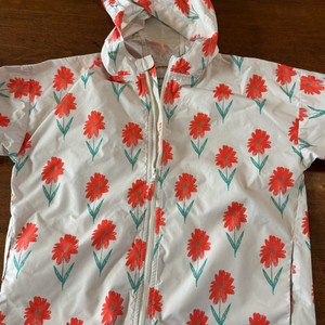 보보쇼즈 바람막이 8-9y