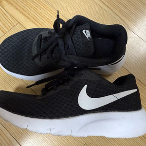 나이키,아디다스,스케쳐스 200사이즈 3개 일괄판매