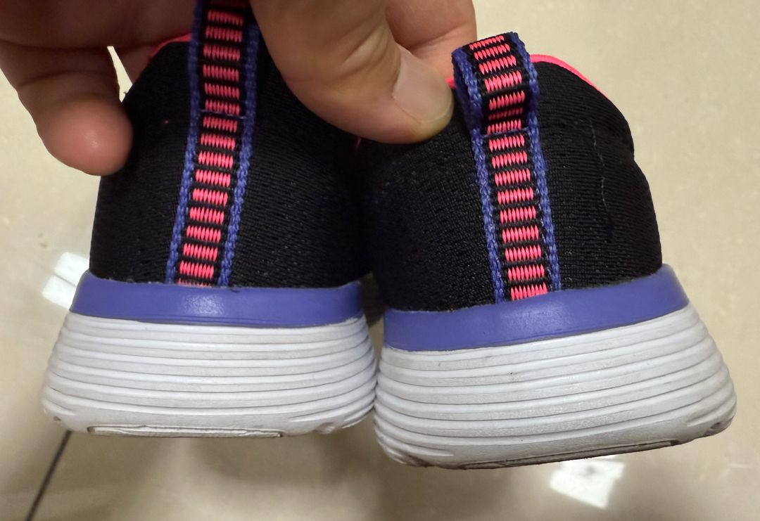 나이키,아디다스,스케쳐스 200사이즈 3개 일괄판매--6