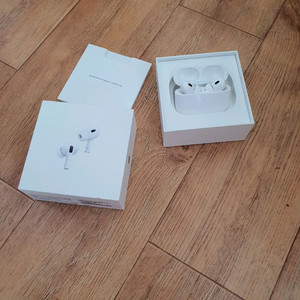 에어팟 프로 2세대 라이트닝(8핀)