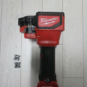 밀워키 정품 전산볼트 커터 절단기 M18 BLTRC 쁘래까 실타카 M12 PM23GS 함마드릴