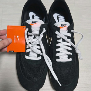 나이키 데이브레이크 SP 골드 블랙 310mm 판매합니다 왕발 빅사이즈