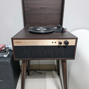 크로슬리 제스퍼 풀레인지 블루투스 턴테이블 판매해요