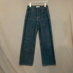 0 아모멘토 22 세미 와이드핏 데님 청바지