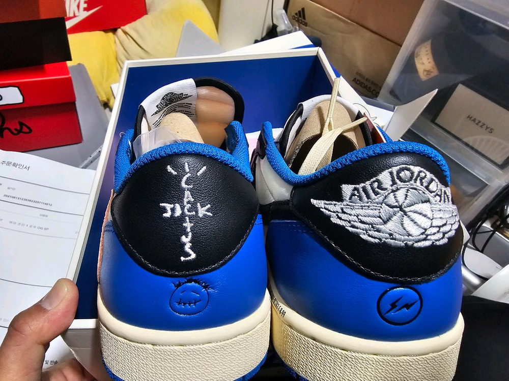 조던1 프라그먼트 트래비스스캇--3