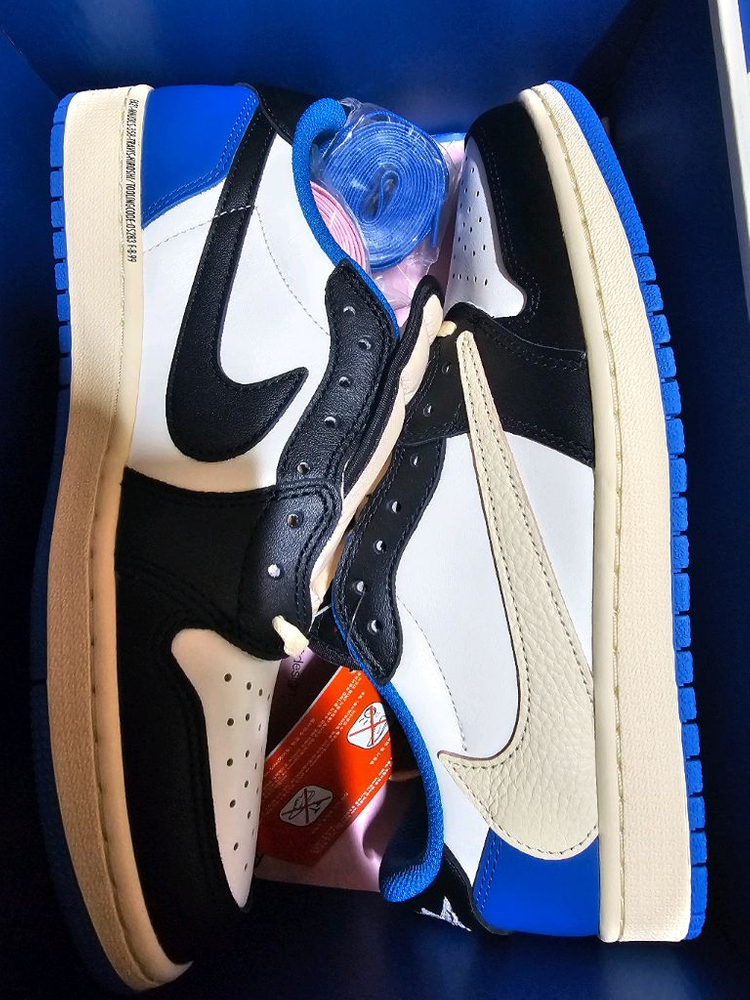 조던1 프라그먼트 트래비스스캇--4