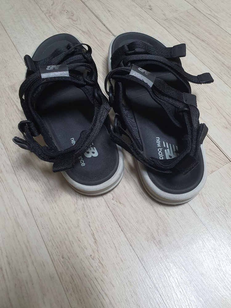 280 뉴발란스 정품 샌들 신발 280사이즈 완전좋아요--3