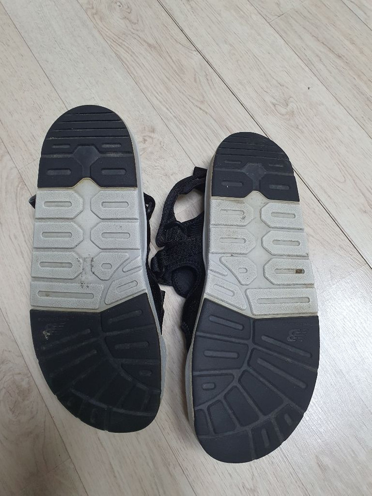 280 뉴발란스 정품 샌들 신발 280사이즈 완전좋아요--4