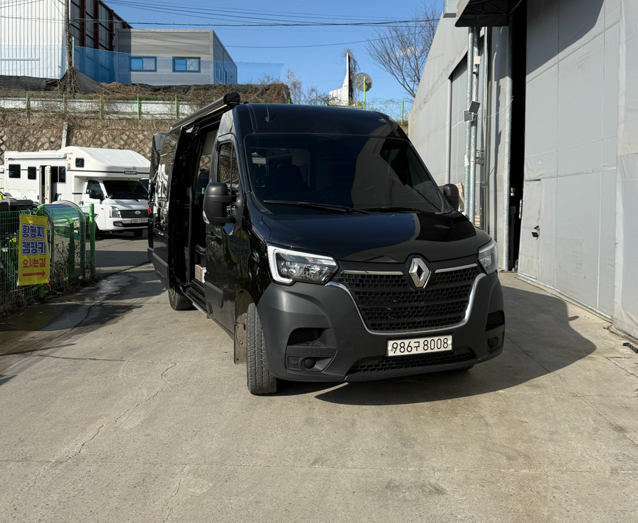 르노마스터 디파트 캠핑카--1