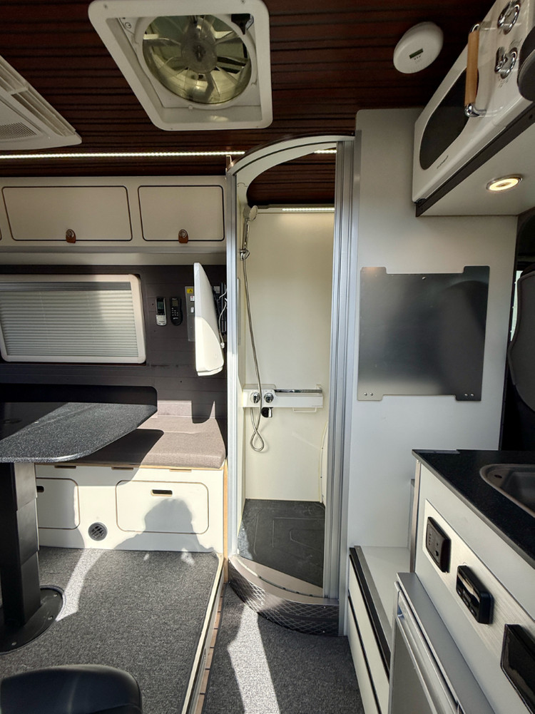 르노마스터 디파트 캠핑카--6