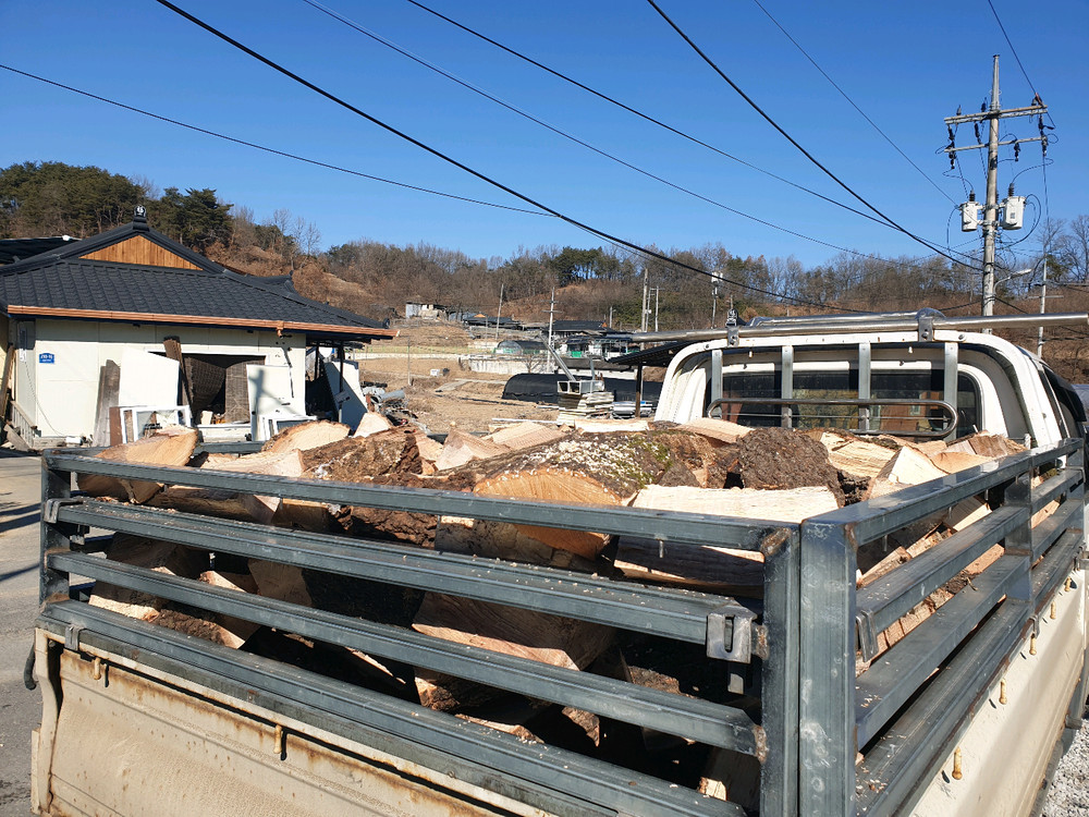 갈참나무 장작 3큐빅메터(루베) 45만 원--1