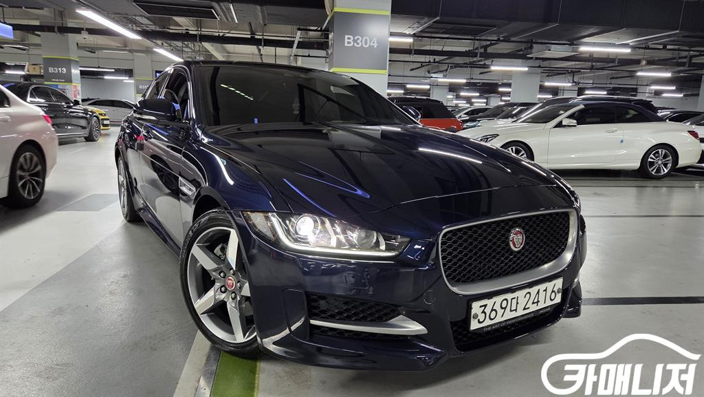 [재규어]XE 2.0D R스포츠 #3월급매--2