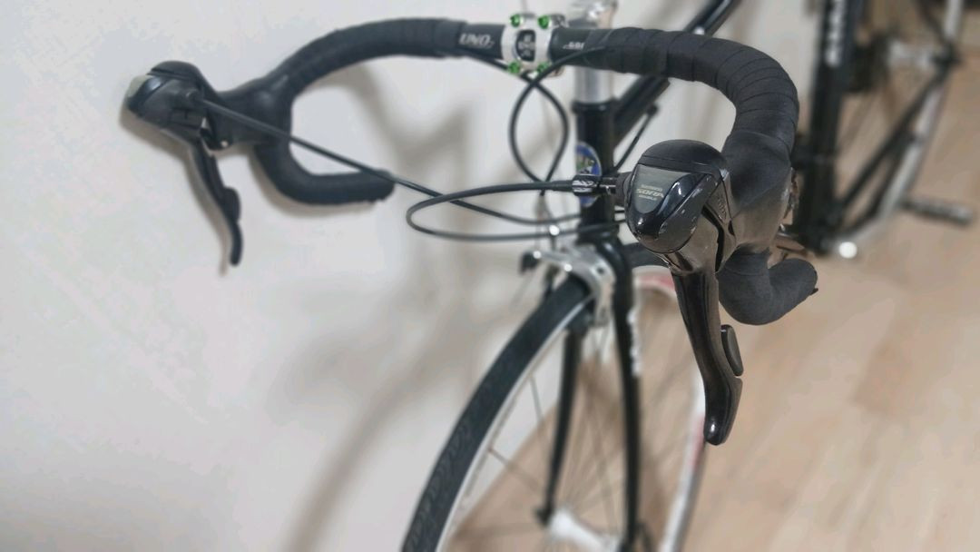 지오스 엠피오 크로몰리--6