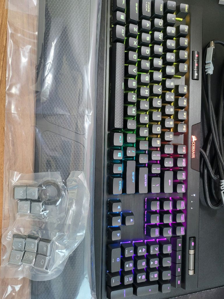 커세어 K70 RGB MK.2 적축 이미지