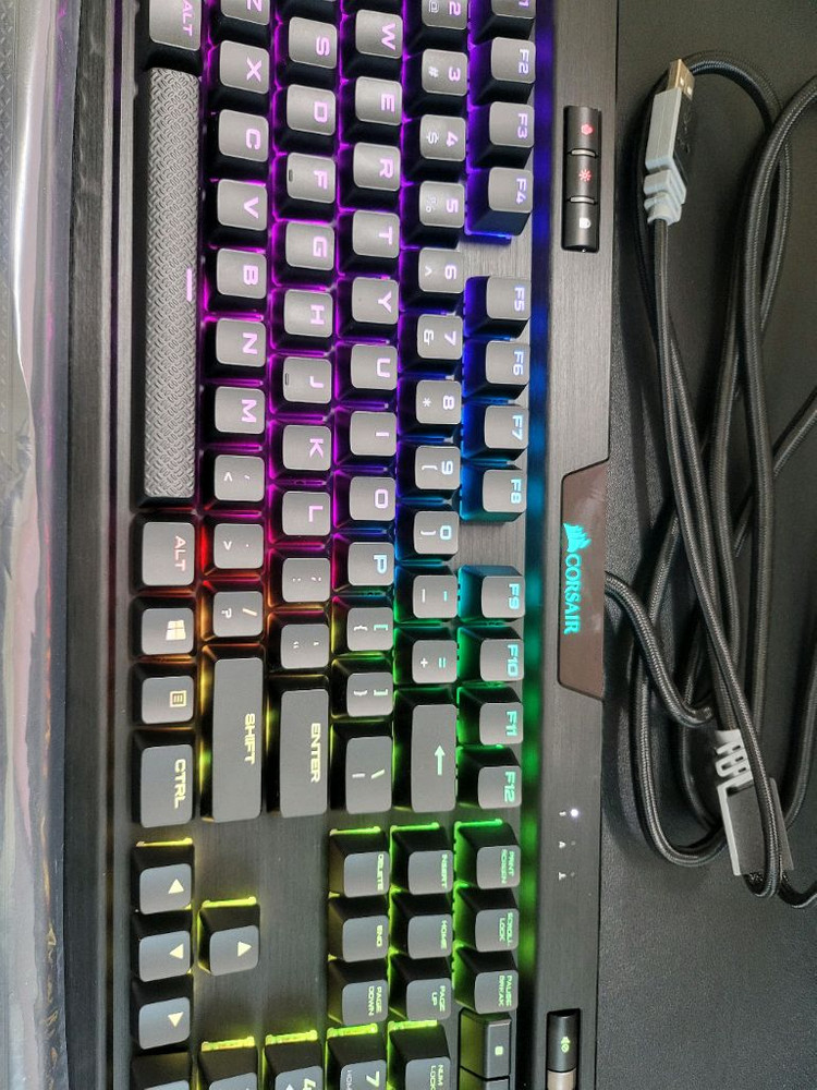 커세어 K70 RGB MK.2 적축 이미지