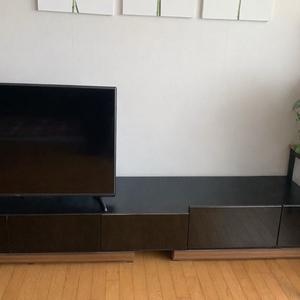 상태 괜찮은 tv 거실장 싸게 급처합니다