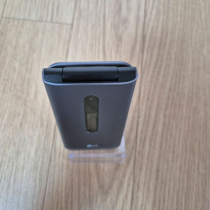 엘지 폴더2(LM-Y120) 이미지